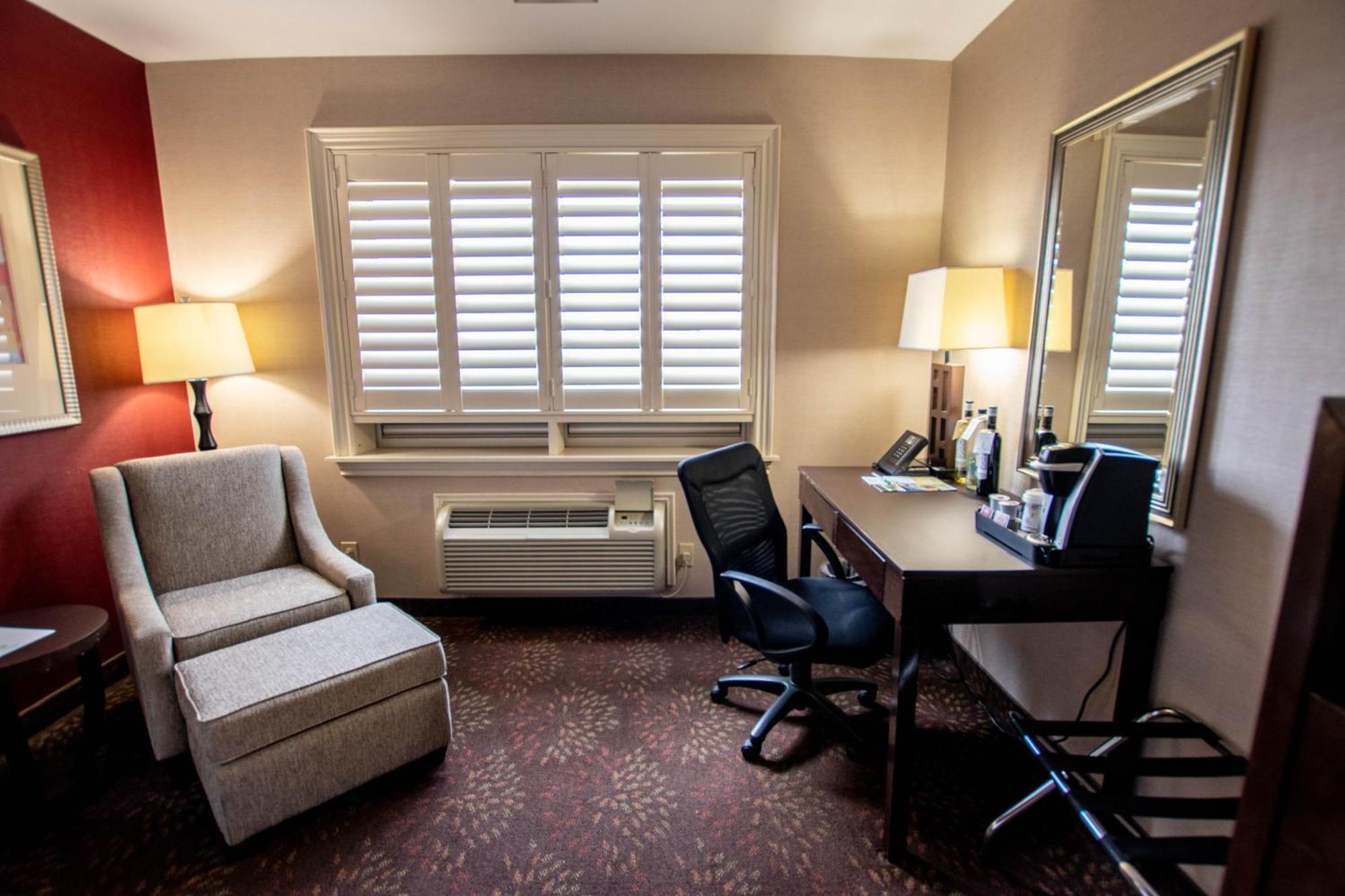 Holiday Inn Hotel & Suites St.Catharines-Niagara By Ihg Sainte-Catherine Eksteriør billede